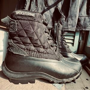 Wolverine Black Quilted Lace-Up Duck Boots